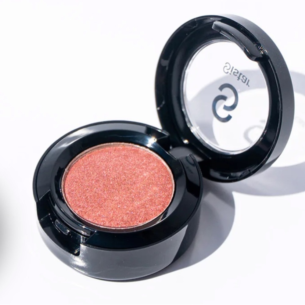 NWT SISTAR single eyeshadow. Color: Daring Scarlet ES008 (deep purple-reddish)